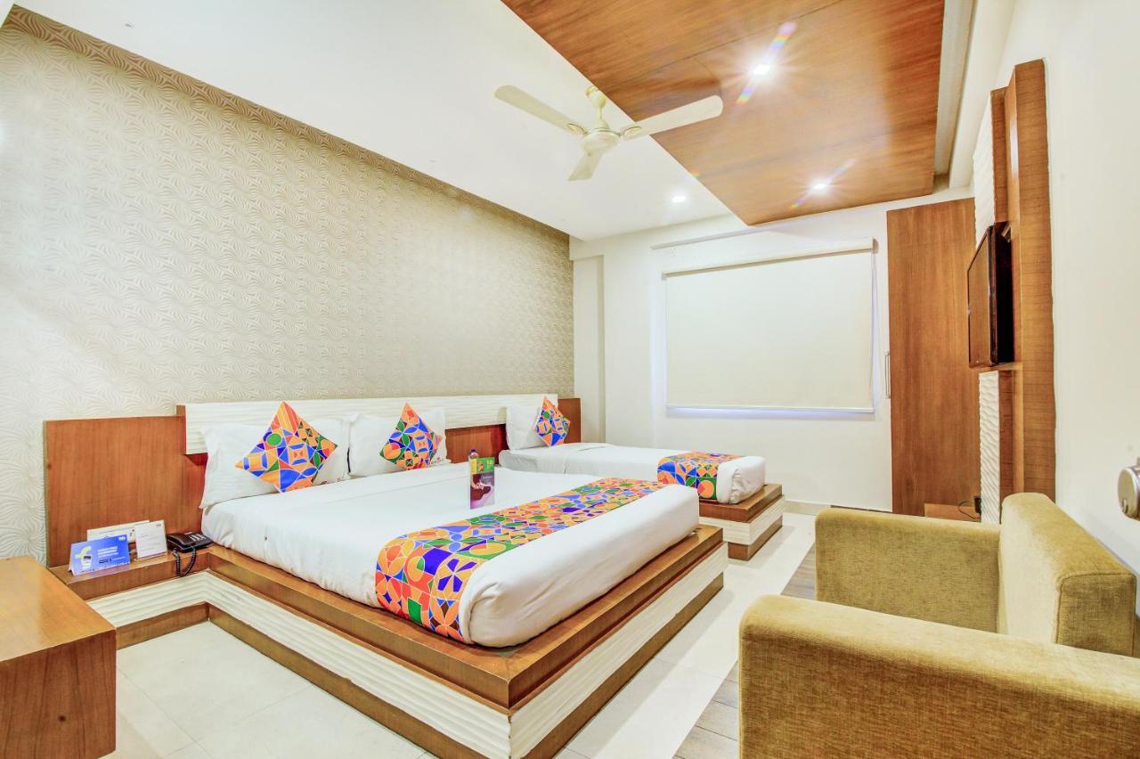 Fabhotel Empark Bangalore Exteriör bild