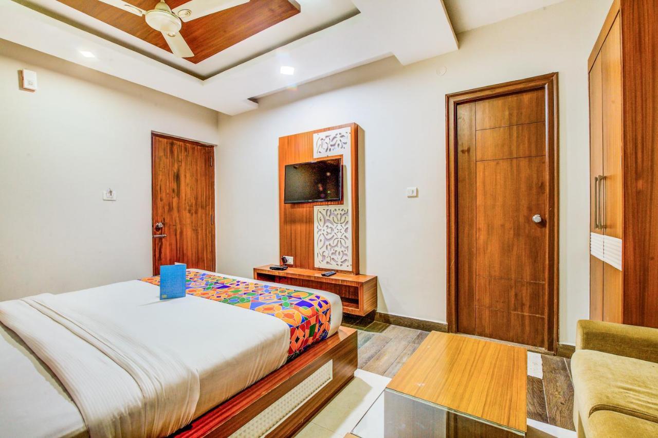 Fabhotel Empark Bangalore Exteriör bild