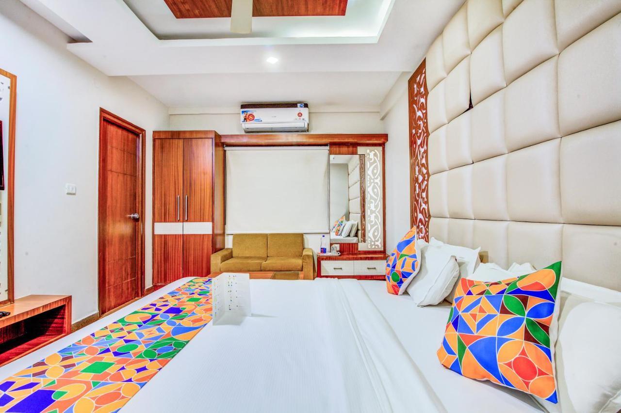 Fabhotel Empark Bangalore Exteriör bild