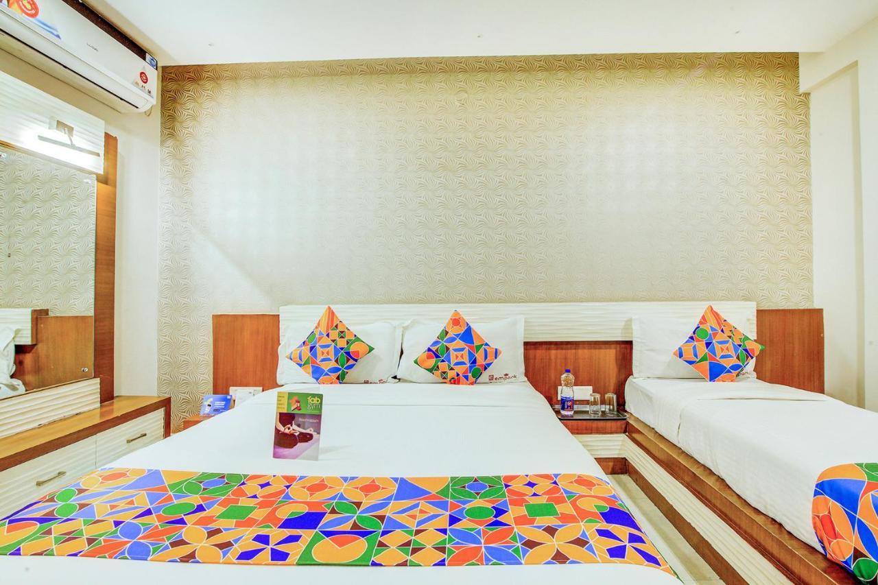 Fabhotel Empark Bangalore Exteriör bild