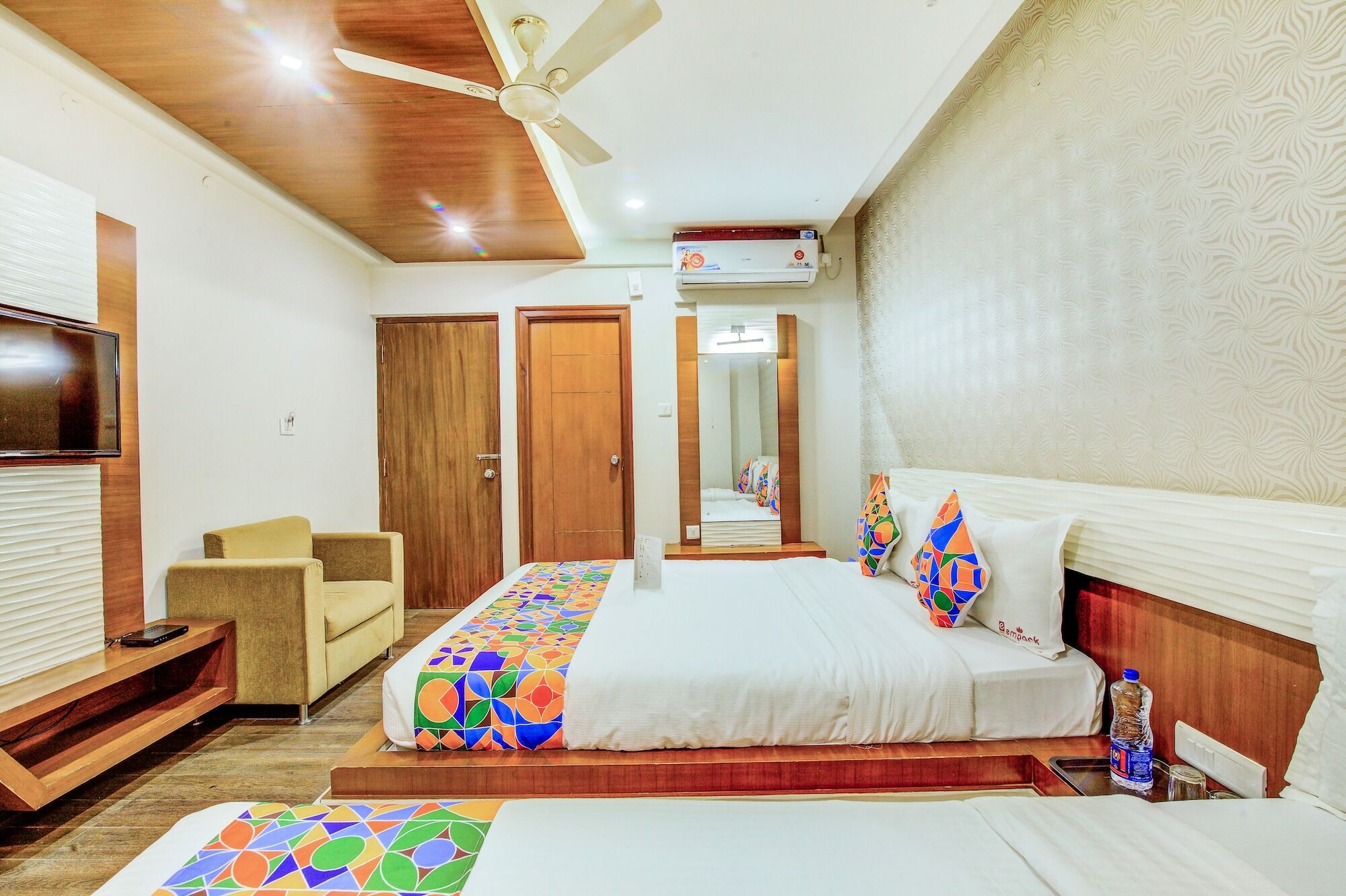 Fabhotel Empark Bangalore Exteriör bild
